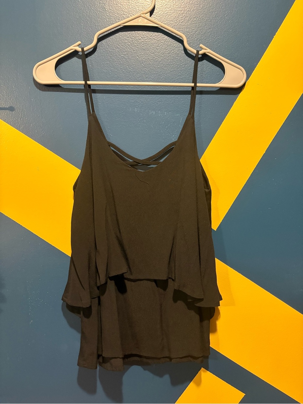 Taroo Black V-Neck Strappy Back Layered Flowy Tank Top NWOT